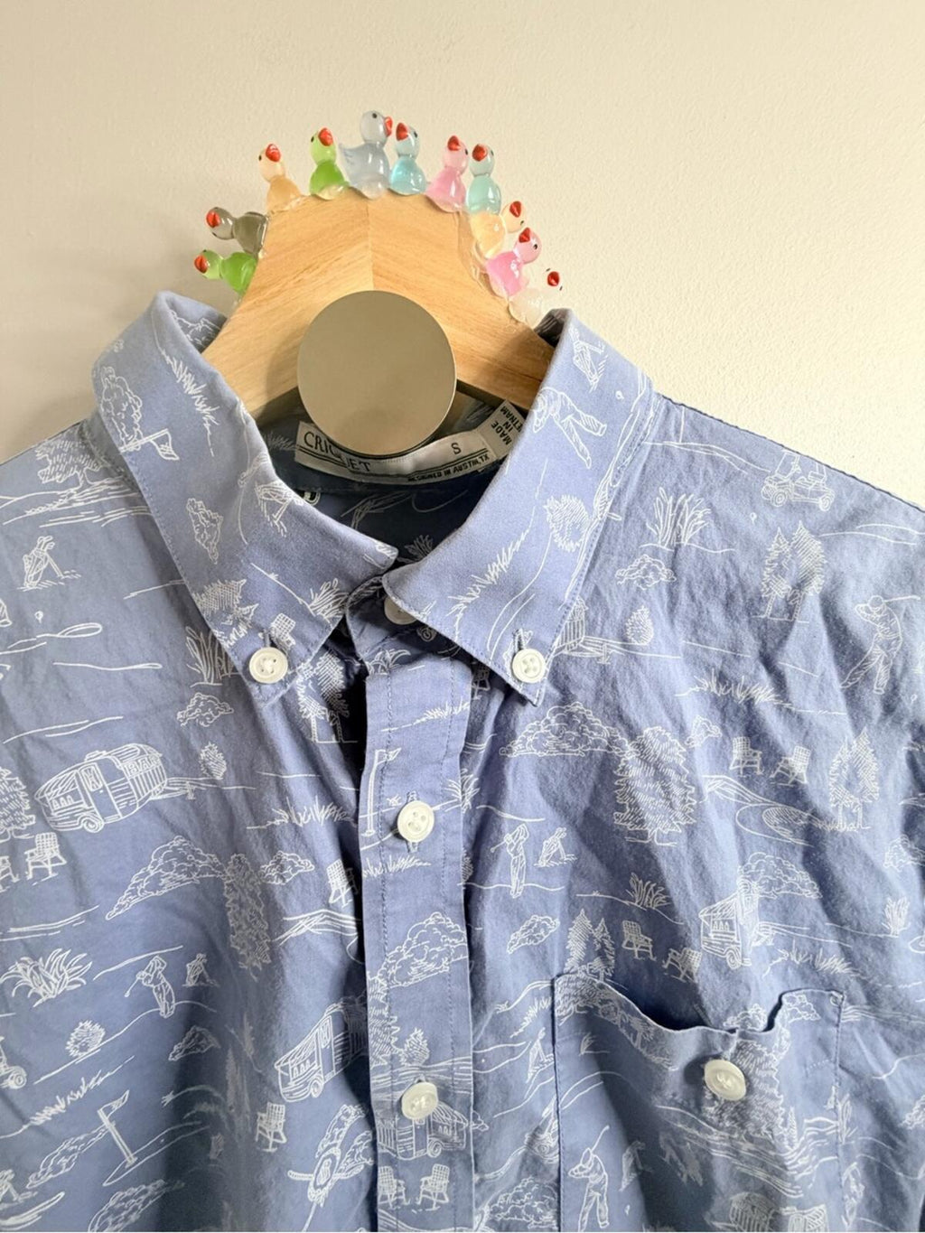 Criquet Light Blue Short-Sleeve Button-Down with White Scenic Print