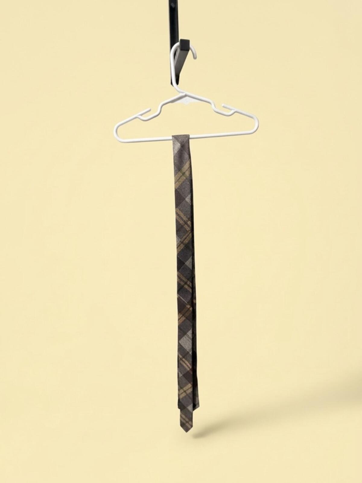 Brown Plaid Men's Skinny Tie - Classic Pattern
