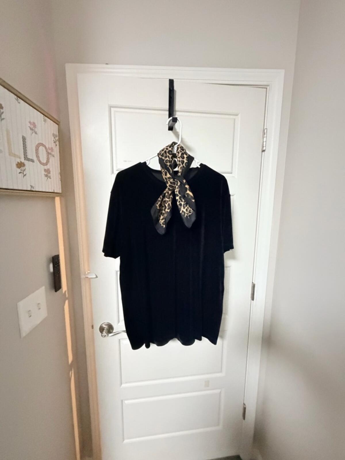 Forever 21 Black Short Sleeve Tee with Leopard Scarf Accent