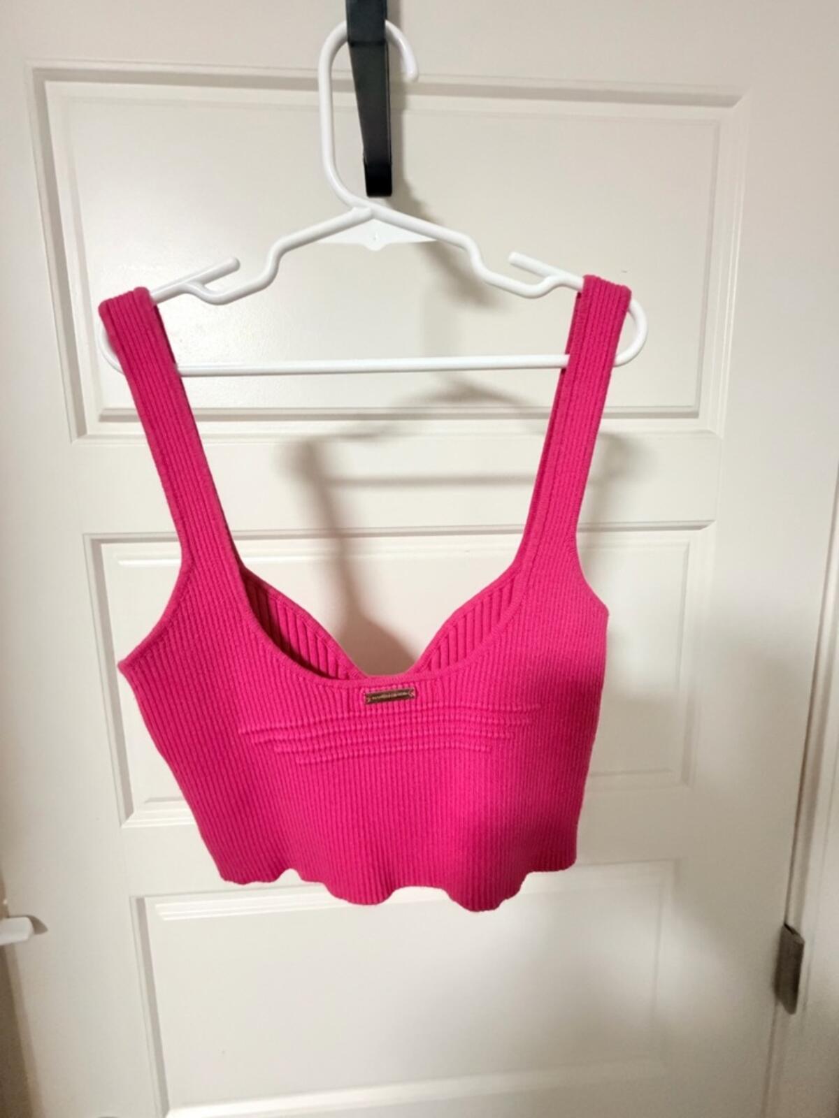 Maniere De Voir Fuchsia Ribbed Sweetheart Crop Top