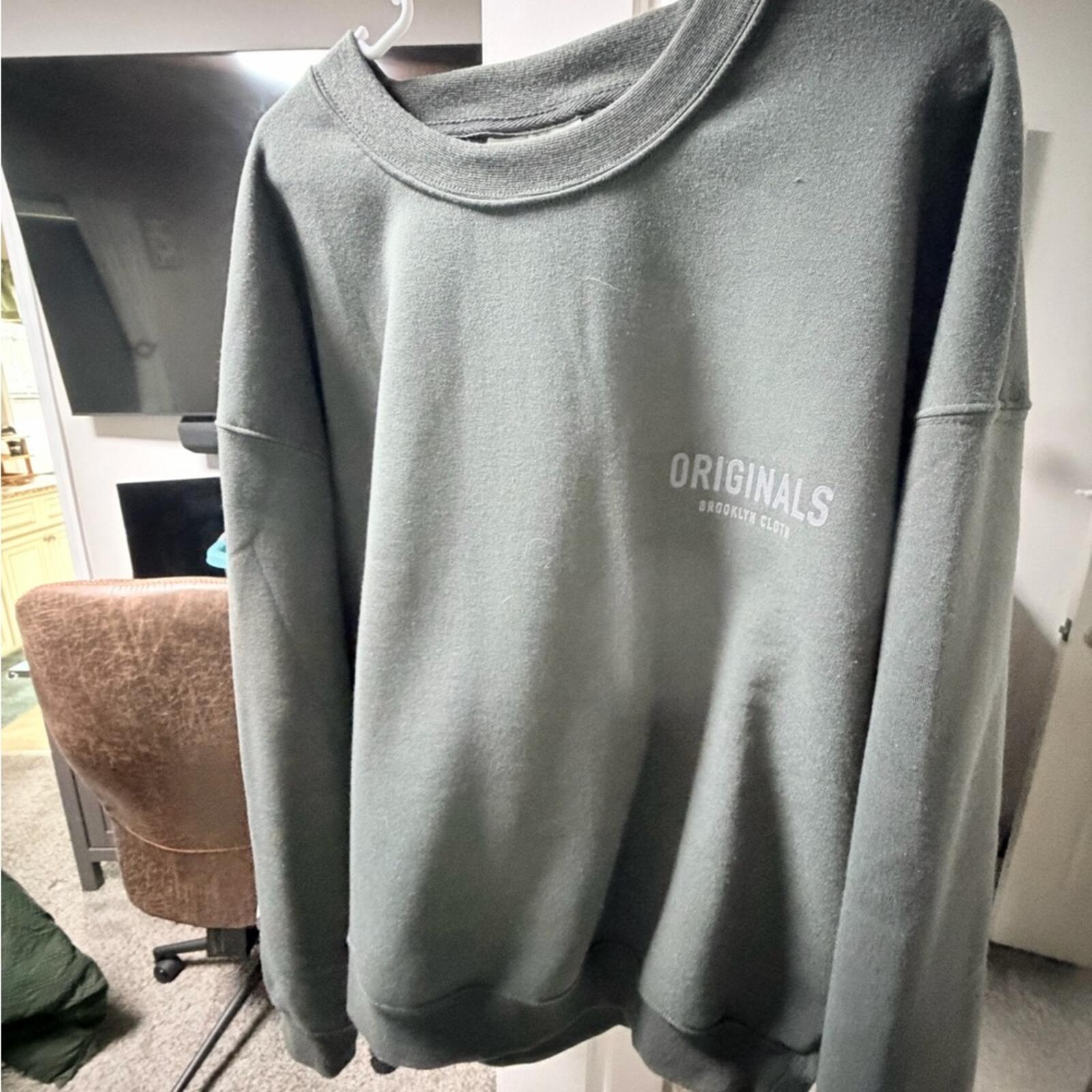 Urban Originals Men's Crewneck Sweater - Forest Green